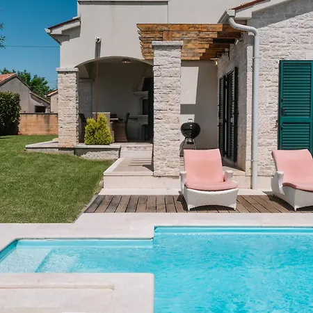 Villa De Marchi Vižinada